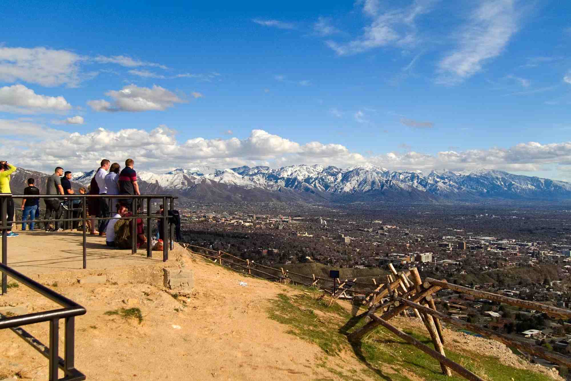 7 Best Hikes Near Salt Lake City You Can Do This Weekend