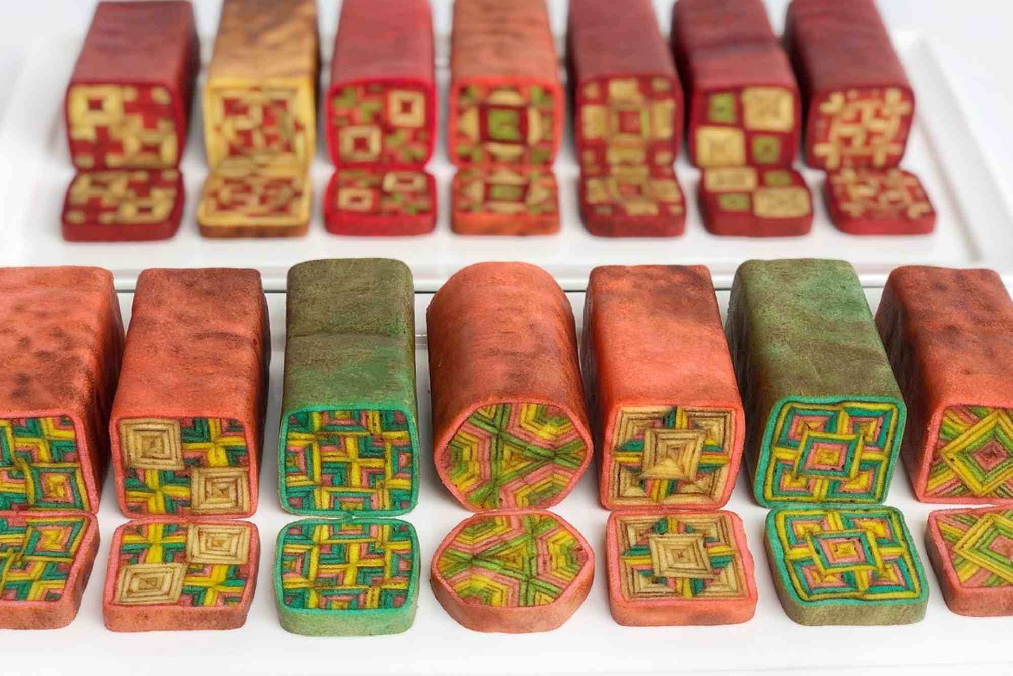 Malaysia Sarawak Pepper, Kek Lapis, and Crafts